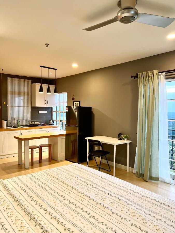 High Floor Mountain View Kampar Exterior foto